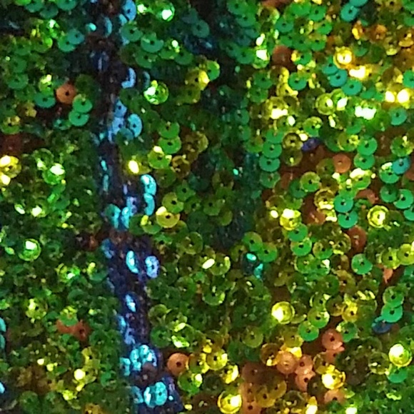 Sequin Tank Top - Picture 2 of 3